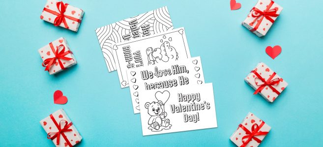 Wrapped-Gifts-with-valetines-day-cards-displayed